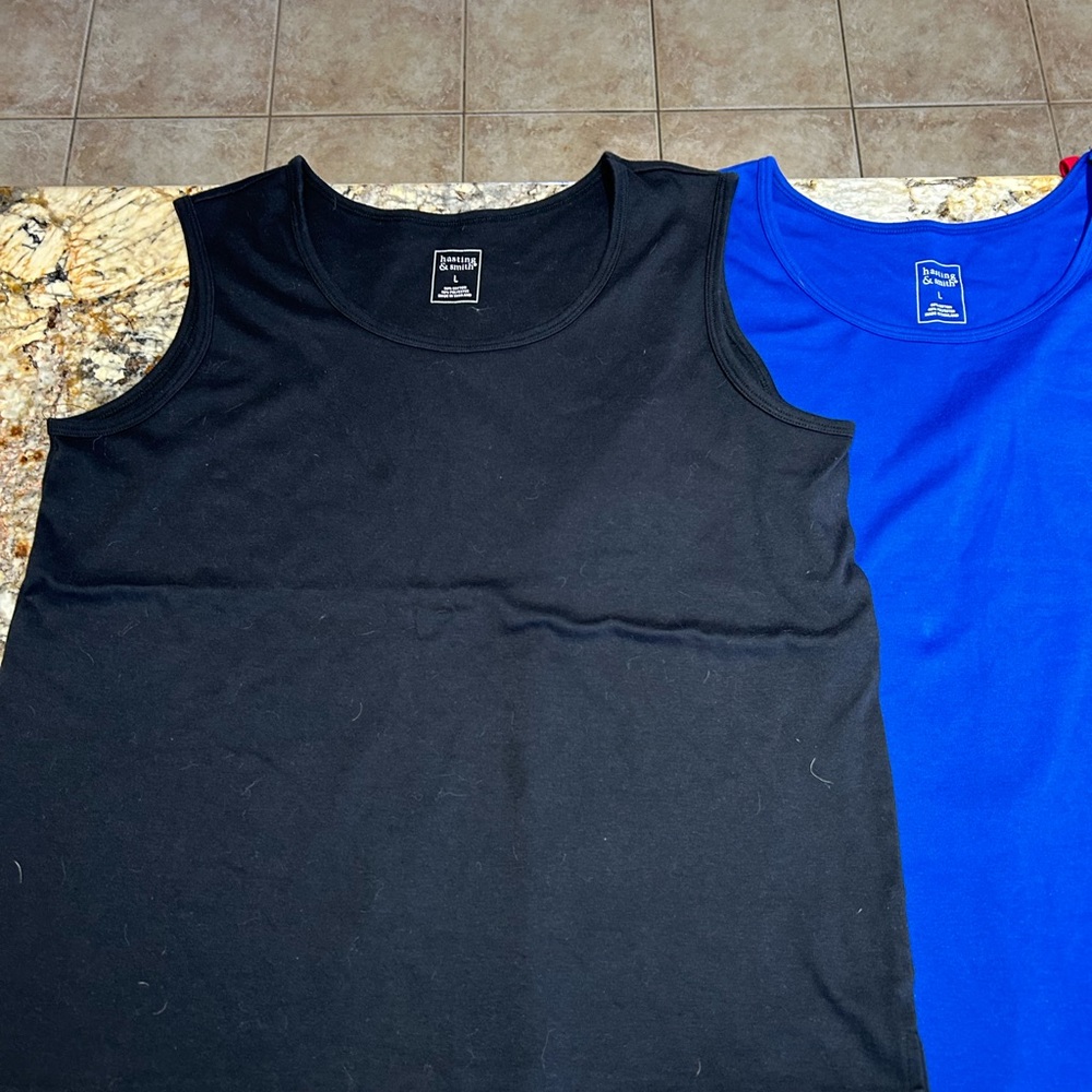 SMITH Red Tank Top - Picture 3 of 7